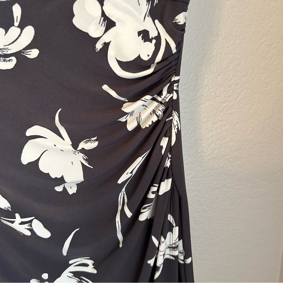 NWT Lauren Ralph Lauren Gray & White Floral Midi Faux Wrap Dress Women’s Size 6 - Picture 5 of 8